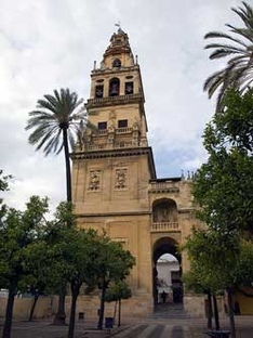 Innenraum der Mezquita-Kathedrale in Córdoba