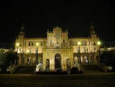 Достопримечательности Севильи, Plaza de Espana